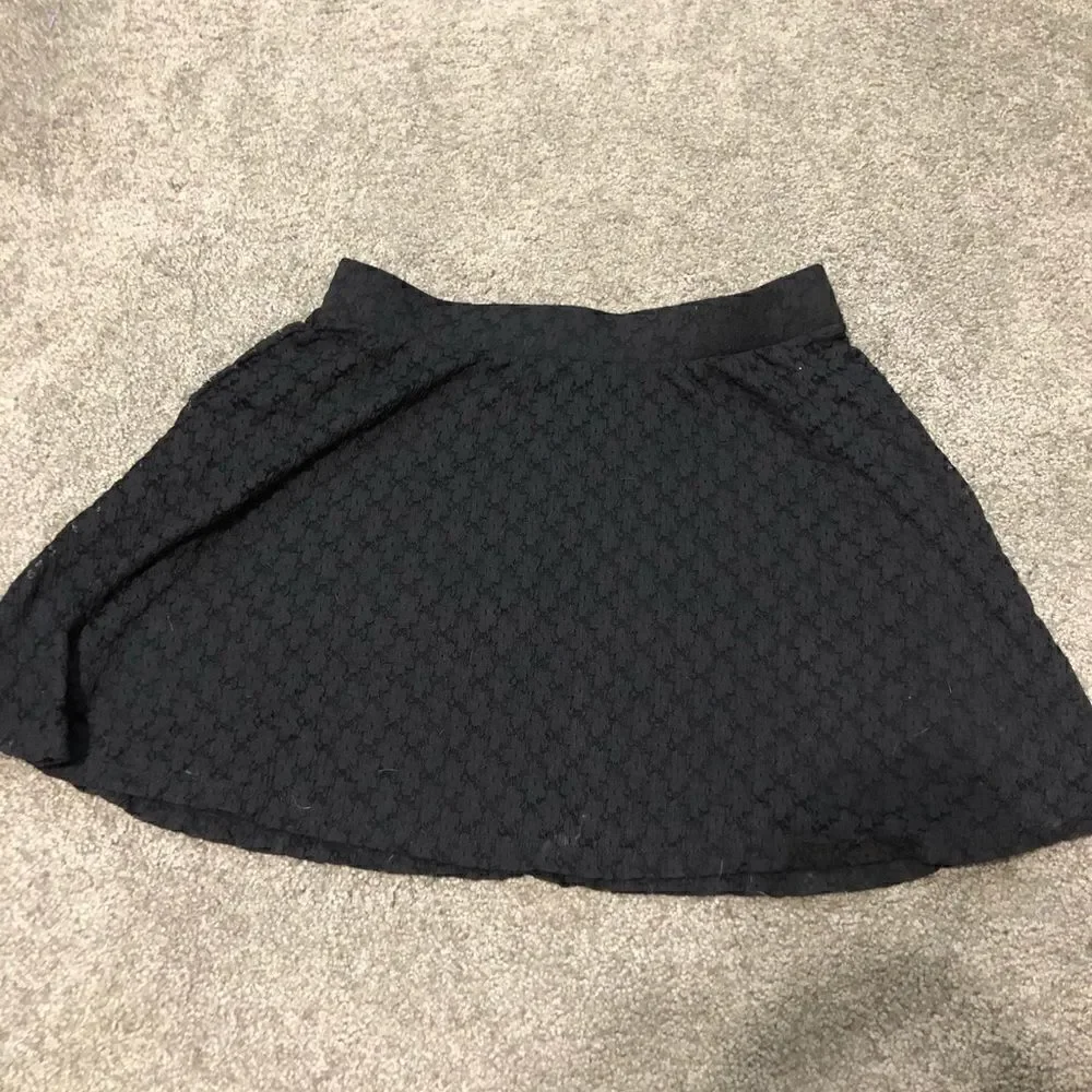 Forever21 black skirt